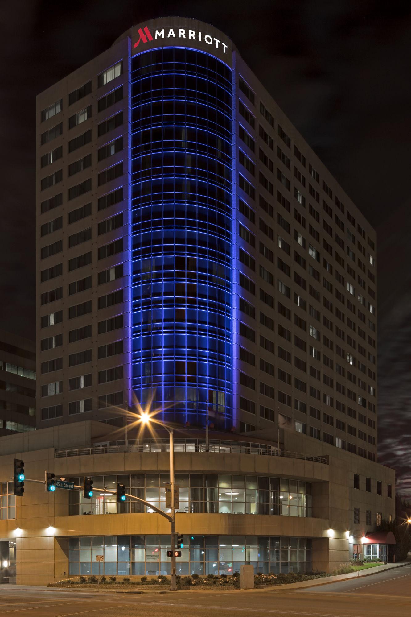 Kansas City Marriott Country Club Plaza Hotel Exterior foto